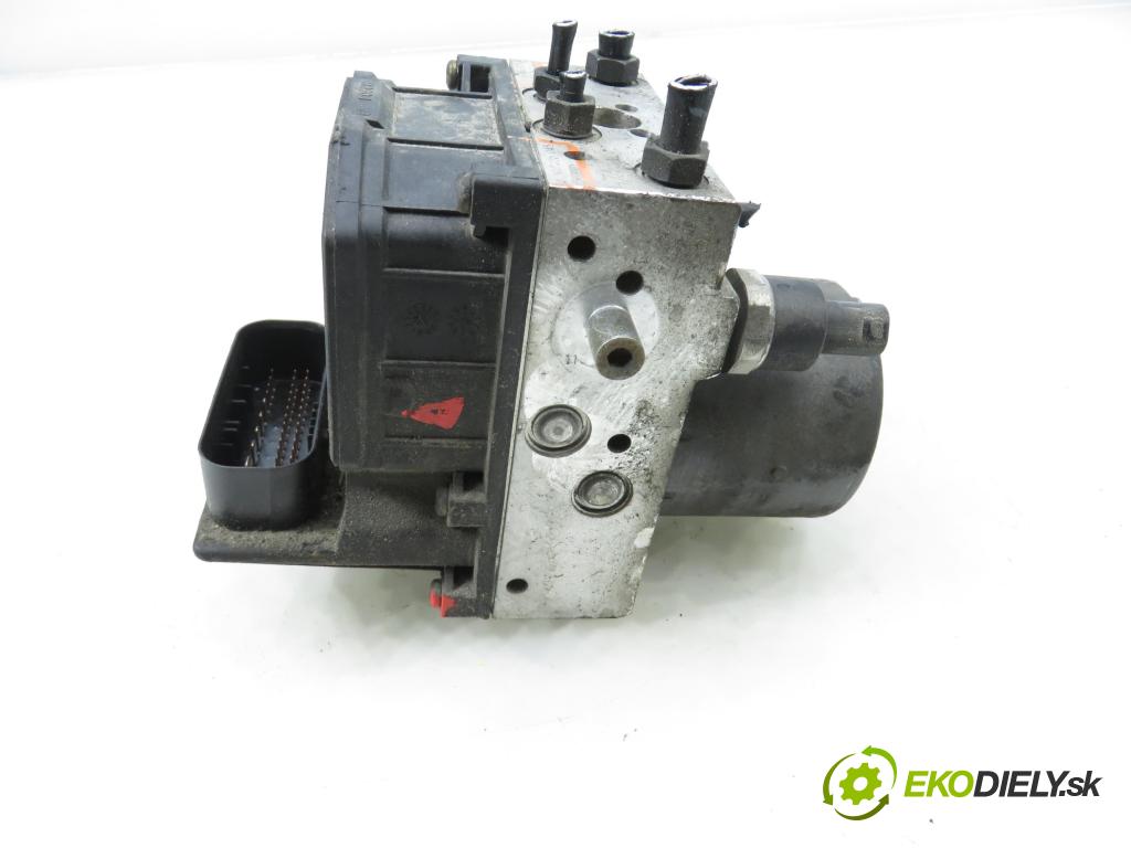 AUDI A4 (8E2, B6) SEDAN 2003 96,00 1.9 TDI PD 130 1896,00 Pumpa ABS 0265950012 ; 0265225045 ; 8E0614517A (Pumpa ABS)