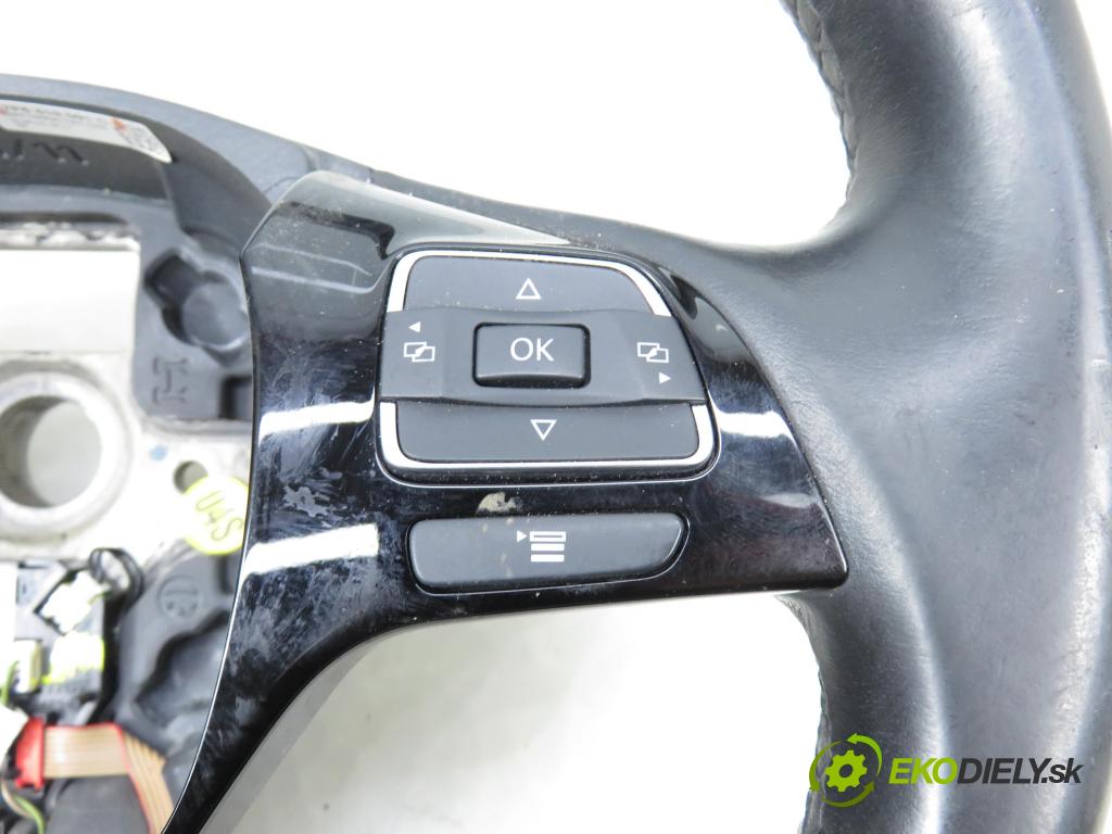 VW TOUAREG (7P5) SUV 2010 245,00 3.0 V6 TSI Hybrid - CGEA 2995,00 Volant 7P6419091C (Volant)