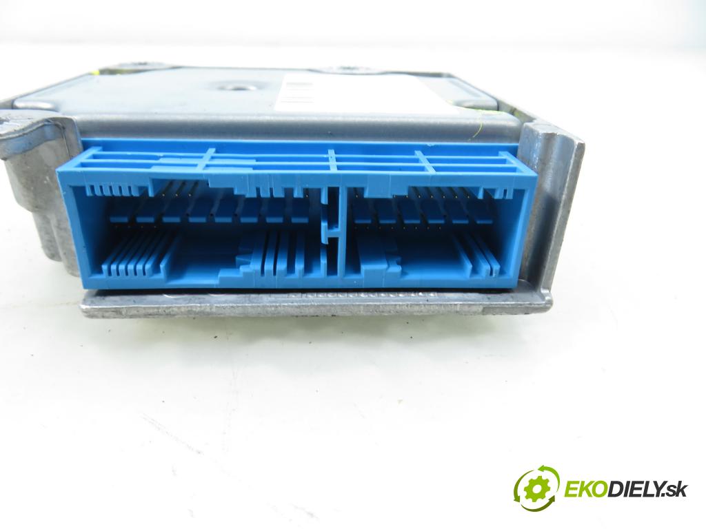 FIAT STILO Multi Wagon (192_) KOMBI 2004 70,00 1.4 16V 95 - 843 A1.000 1368,00 MODUL air BAG 5WK43341 ; 51711815