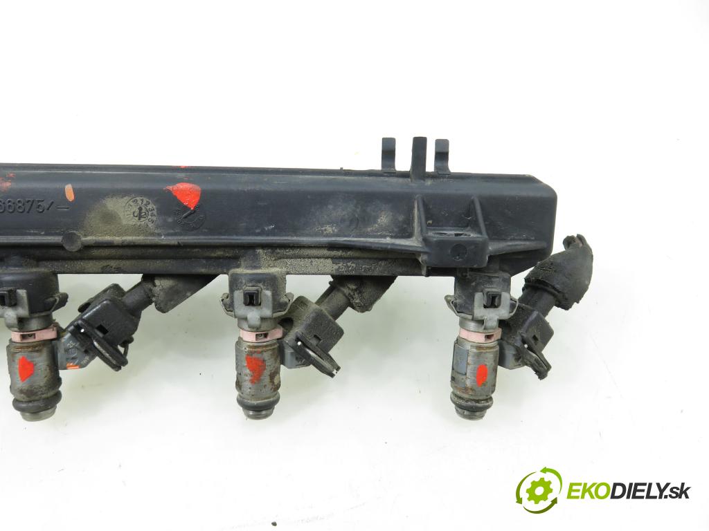 RENAULT CLIO II (BB_, CB_) HB 2002 55,00 1.2 16V (BB05, BB0W, BB11, BB27, BB2T, BB2U, BB2V, 1149,00 Lišta vstrekovacia 8200166875 ; IWP099 (Vstrekovacia lišta)