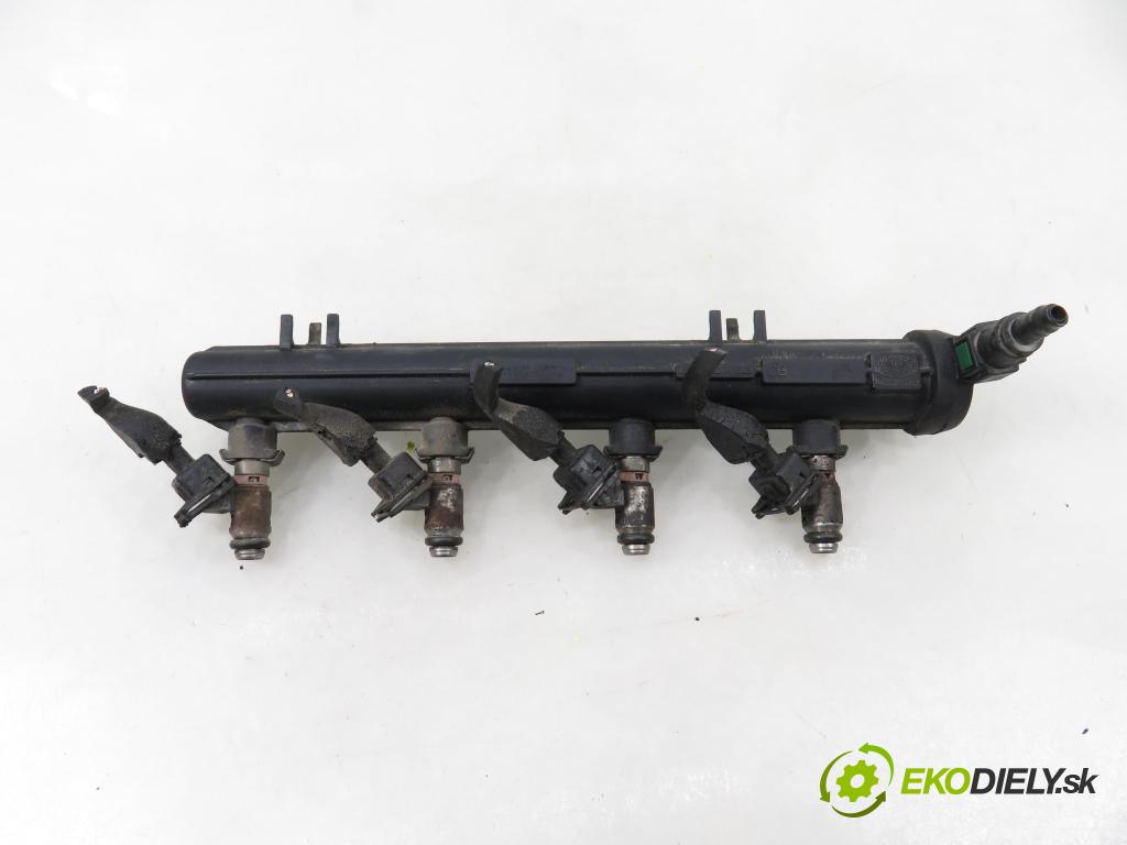 RENAULT CLIO II (BB_, CB_) HB 2002 55,00 1.2 16V (BB05, BB0W, BB11, BB27, BB2T, BB2U, BB2V, 1149,00 Lišta vstrekovacia 8200166875 ; IWP099 (Vstrekovacia lišta)