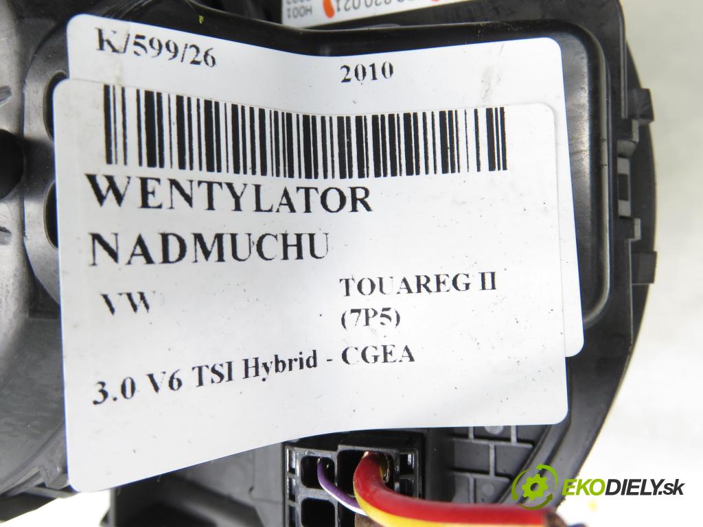 VW TOUAREG (7P5) SUV 2010 245,00 3.0 V6 TSI Hybrid - CGEA 2995,00 Ventilátor vetráku 0130115559 ; 7P0820021