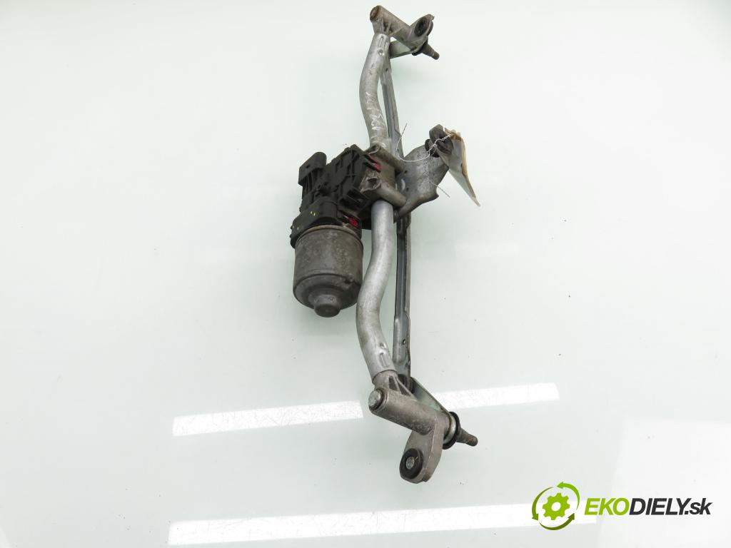 SEAT CORDOBA (6L2) SEDAN 2003 47,00 1.9 SDI - ASY 1896,00 Motorček stieračov 0390241526 ; 6Q2955119A