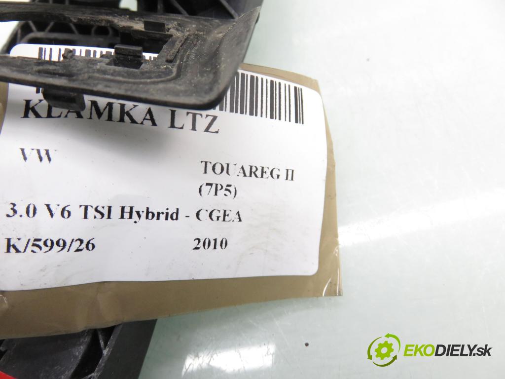 VW TOUAREG (7P5) SUV 2010 245,00 3.0 V6 TSI Hybrid - CGEA 2995,00 klika LTZ
