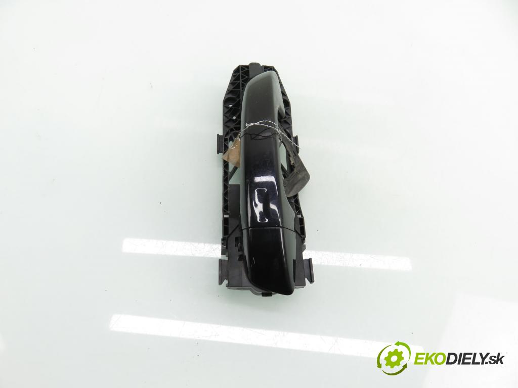 VW TOUAREG (7P5) SUV 2010 245,00 3.0 V6 TSI Hybrid - CGEA 2995,00 klika LTZ