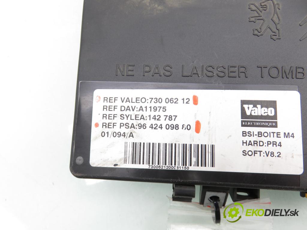 CITROEN BERLINGO / BERLINGO FIRST nadwozie wielkoprzestrzenne (MPV) KOMBIVAN 2001 51,00 1.9 D - WJY (DW8B) 1868,00 MODUL BSI 9642409880 ; 73006212
