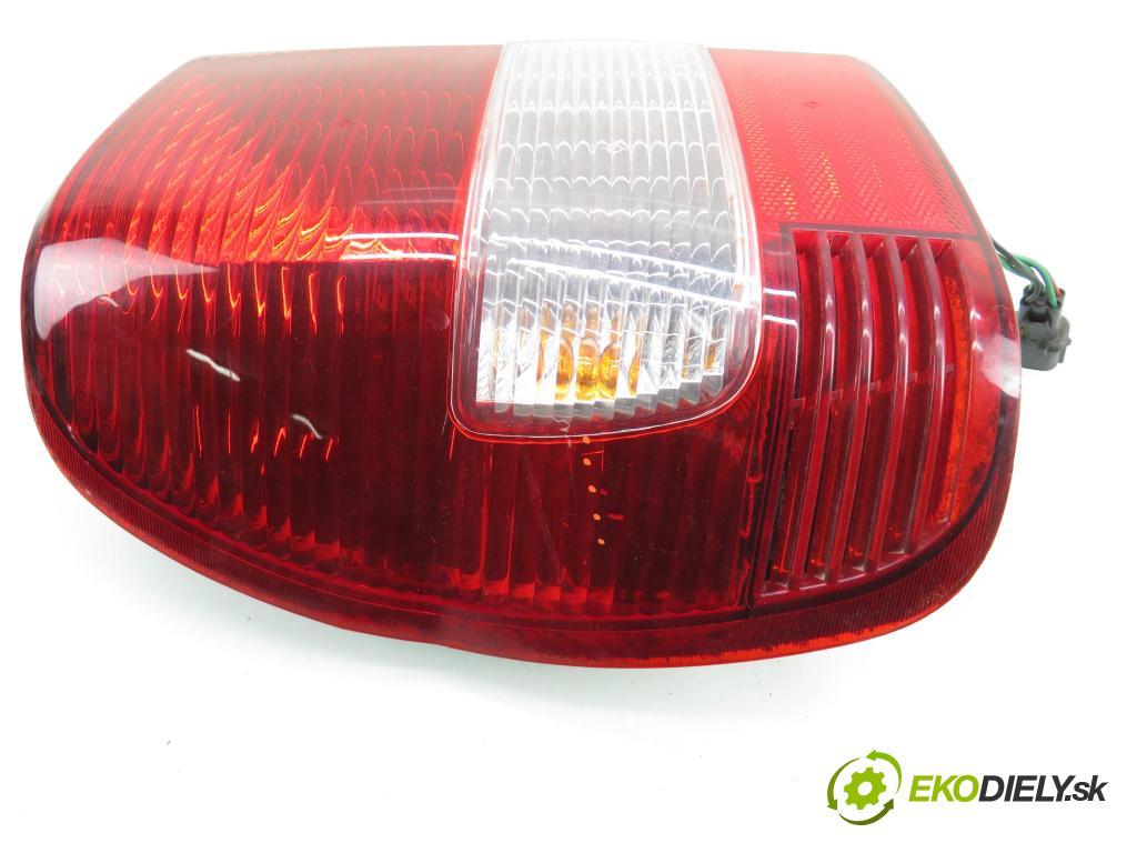 MITSUBISHI PAJERO PININ (H6_W, H7_W) SUV 2002 95,00 2.0 GDI 1999,00 Svetlo ľavé zadné MR416091
