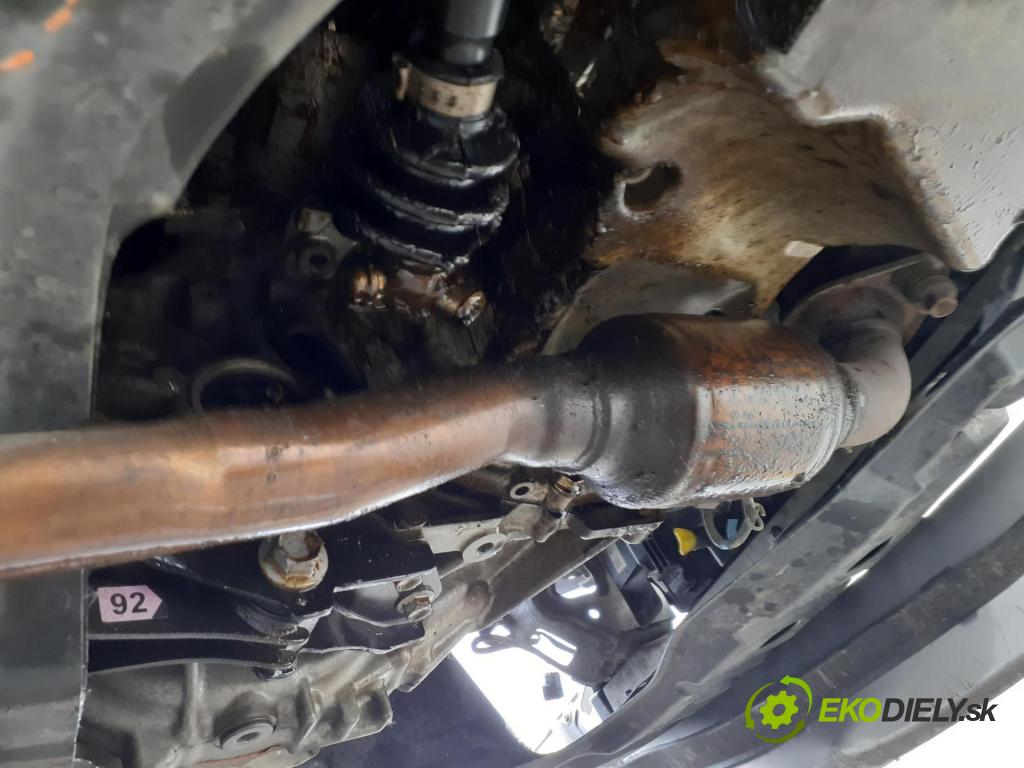 TOYOTA YARIS (_P13_) HB 2015 73,00 1.3 (NSP130_) - 1NR-FKE 1329,00 Prevodovka MANUALNA 3311150D111 ; 331110250