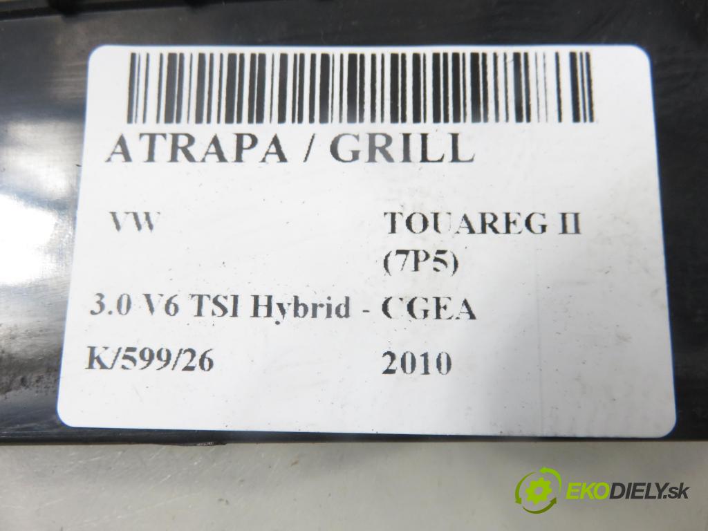 VW TOUAREG (7P5) SUV 2010 245,00 3.0 V6 TSI Hybrid - CGEA 2995,00 Mriežka / maska 7P6853651C