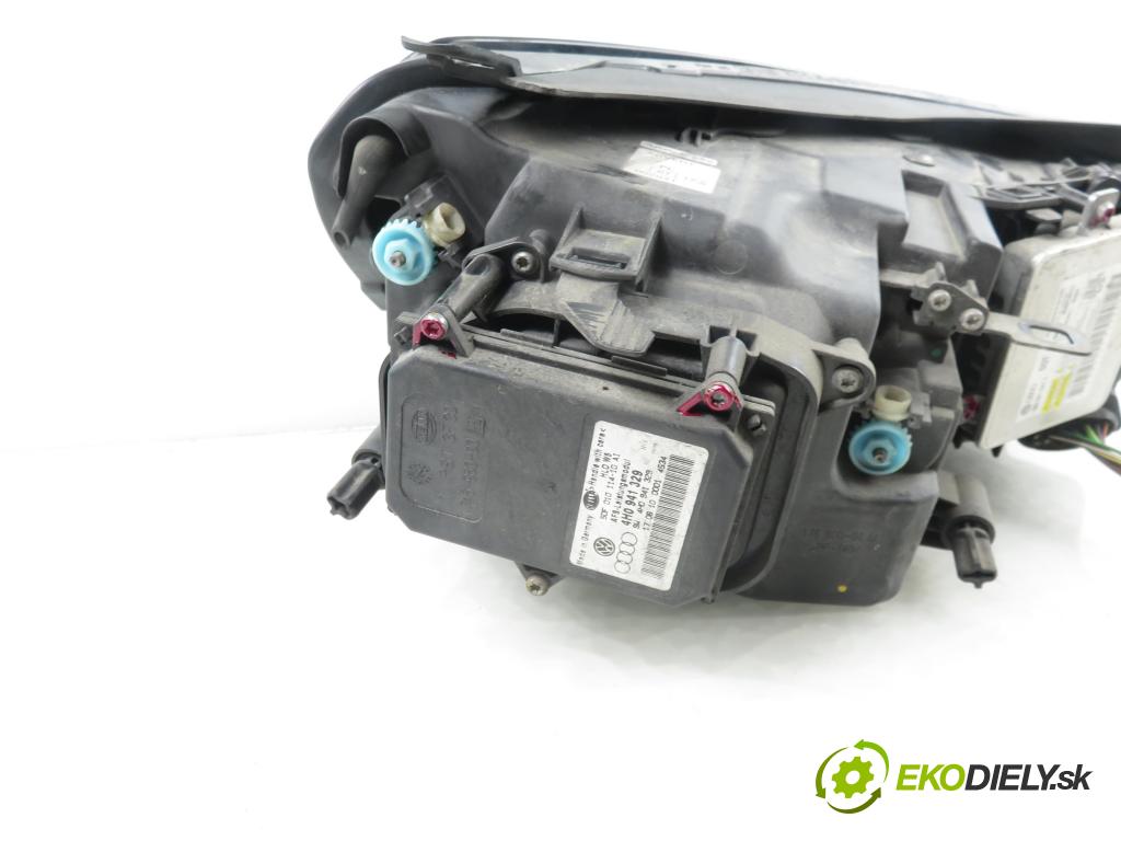 VW TOUAREG (7P5) SUV 2010 245,00 3.0 V6 TSI Hybrid - CGEA 2995,00 Svetlo LP 7P1941033 ; 4H0941329