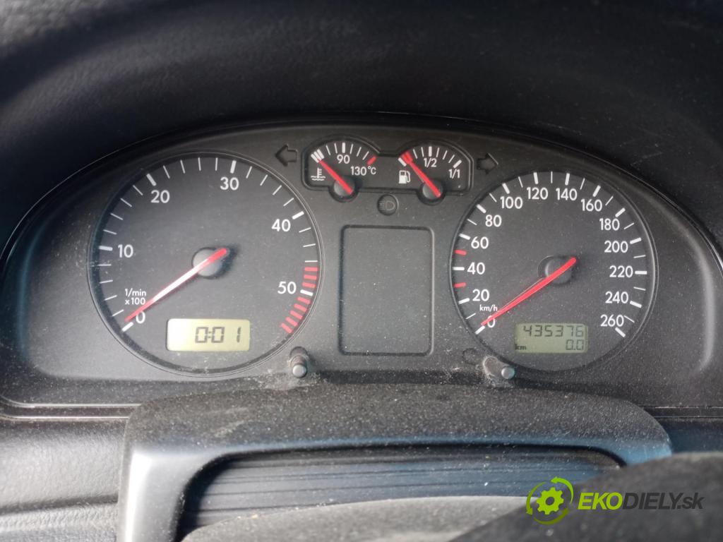 VW PASSAT B5 Variant (3B5) KOMBI 2000 66,00 1.9 TDI 90 - AHU 1896,00 prístrojovka elektrický 0263623022