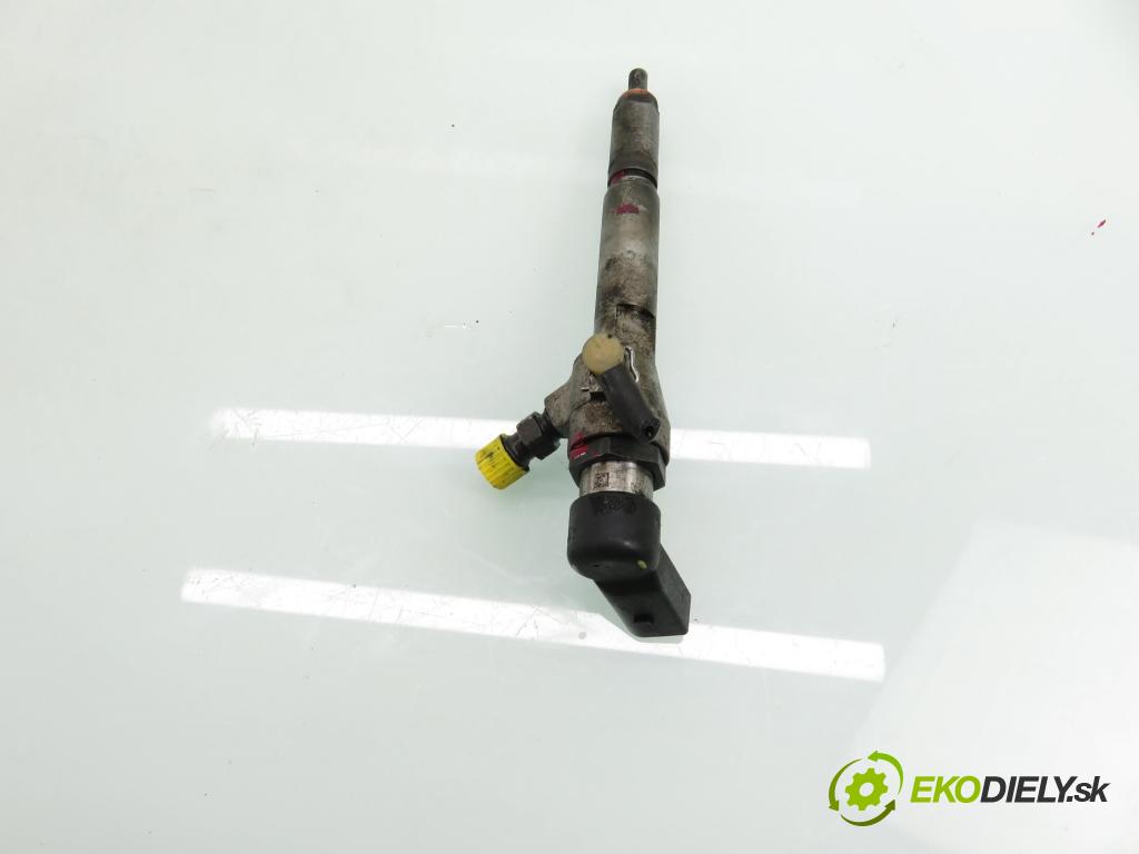 RENAULT MEGANE II Kombi (KM0/1_) KOMBI 2006 78,00 1.5 dCi 106 - K9K 732 1461,00 vstrekovač 8200380253 ; 8200294788 (Vstrekovač paliva)