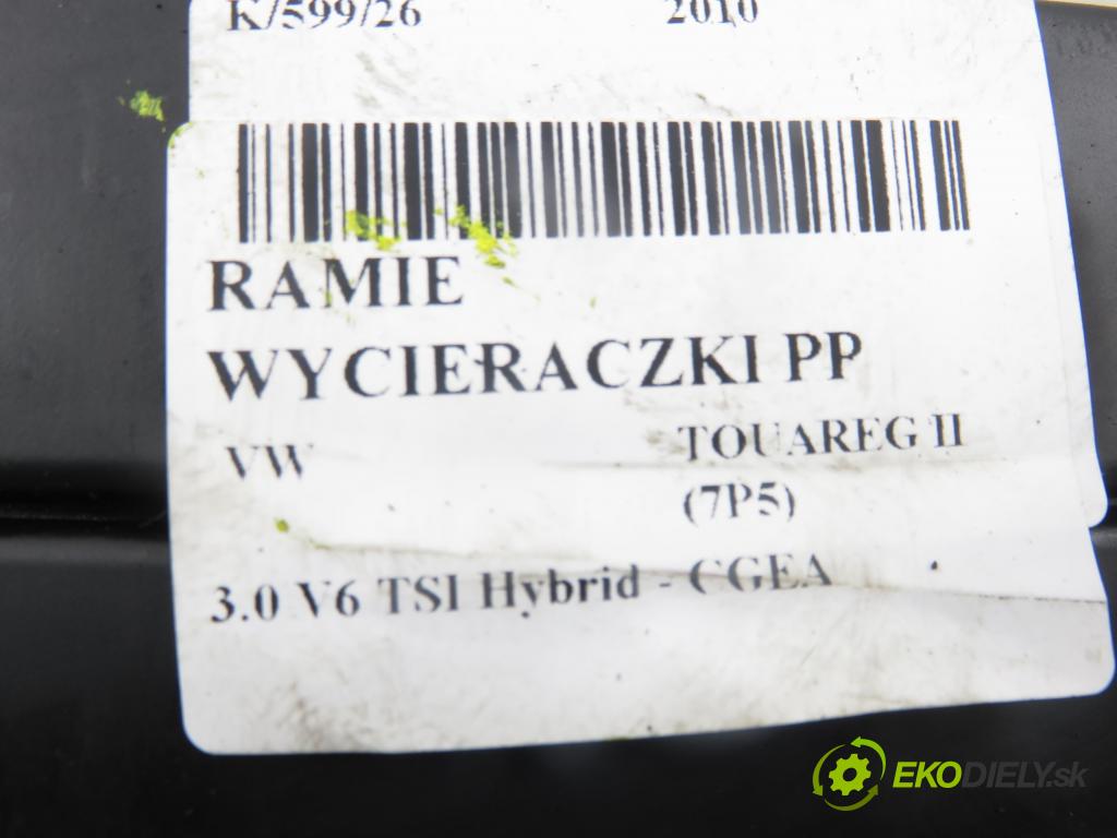VW TOUAREG (7P5) SUV 2010 245,00 3.0 V6 TSI Hybrid - CGEA 2995,00 RAMENO: stierače PP 3392125790 ; 3392125793