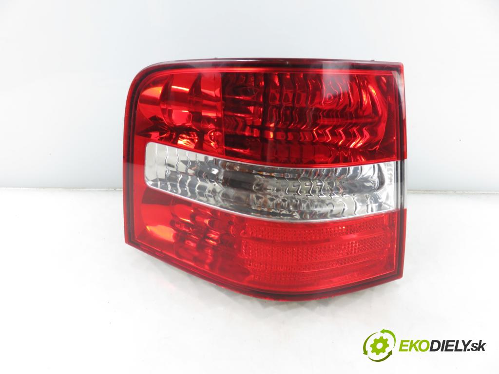 FIAT STILO Multi Wagon (192_) KOMBI 2004 70,00 1.4 16V 95 - 843 A1.000 1368,00 Svetlo ľavé zadné 46758989