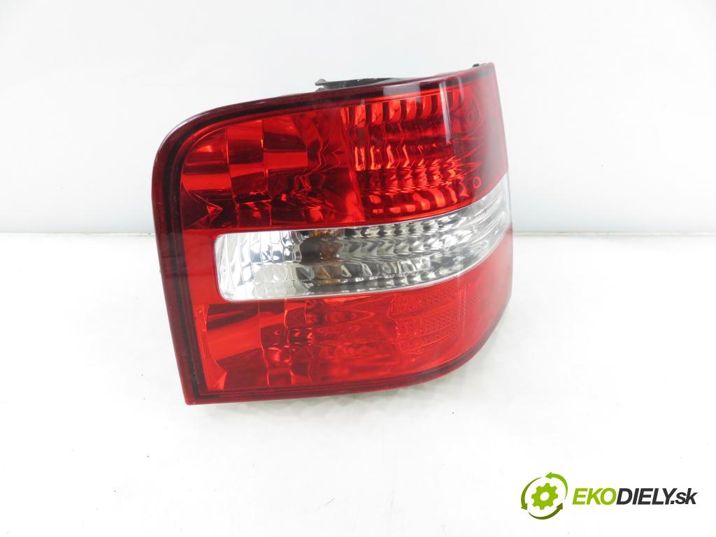 FIAT STILO Multi Wagon (192_) KOMBI 2004 70,00 1.4 16V 95 - 843 A1.000 1368,00 Svetlo ľavé zadné 46758989
