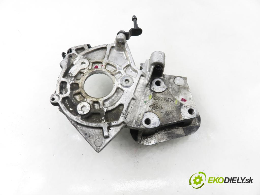 RENAULT SCENIC II (JM0/1_) MINIVAN 2003 88,00 1.9 dCi 120 - F9Q 812 1870,00 Uchytenie pumpy vstrekovacej 8200240204