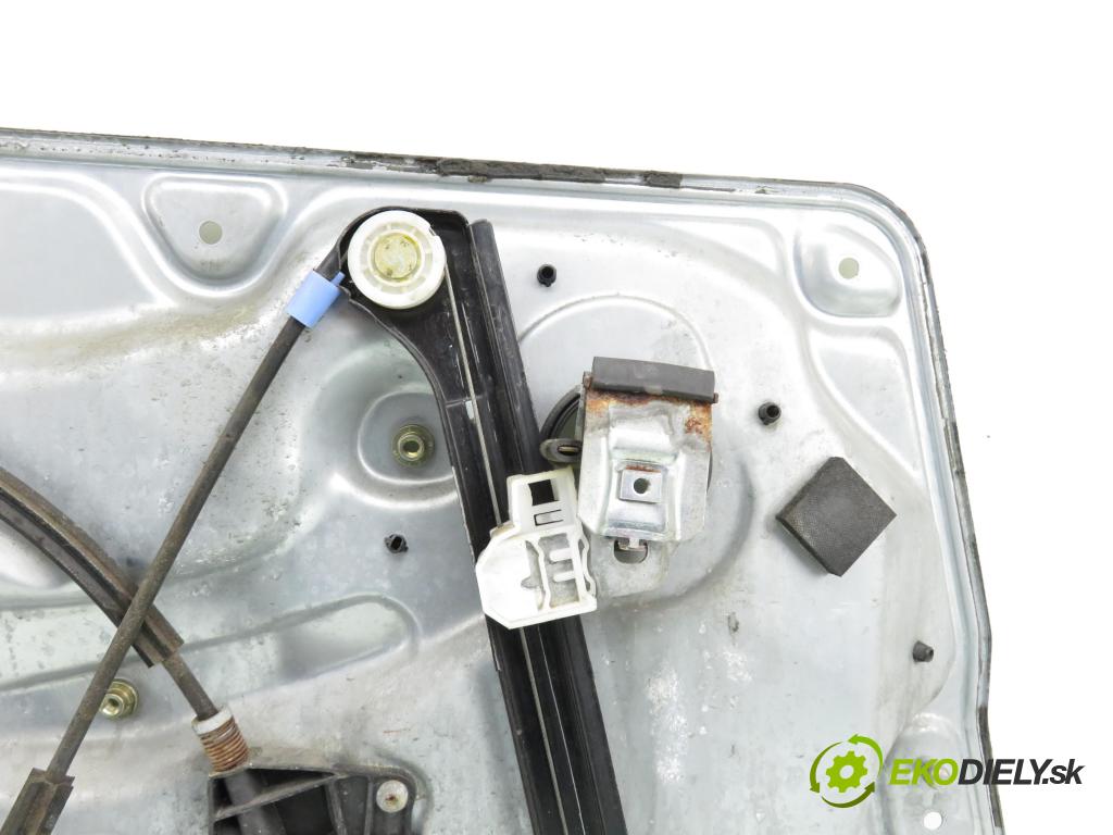 VW PASSAT B5 Variant (3B5) KOMBI 2000 66,00 1.9 TDI 90 - AHU 1896,00 Mechanizmus okien 3B4837756D ; 3B4837752GJ ; F005S00048