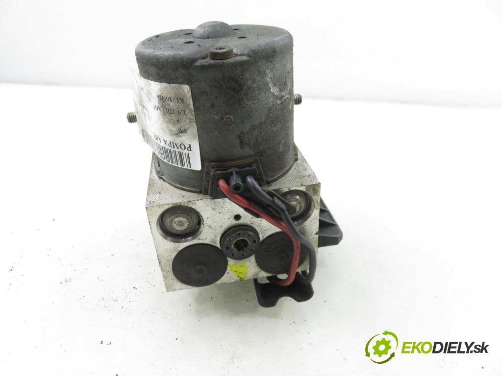 VW PASSAT B5 Variant (3B5) KOMBI 2000 66,00 1.9 TDI 90 - AHU 1896,00 Pumpa ABS 8E0614111T ; 0265202401 (Pumpa ABS)