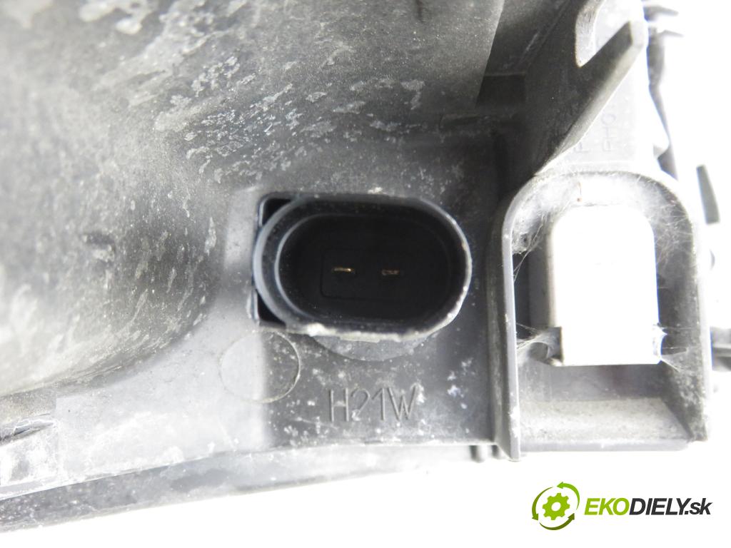 VOLVO XC90 I (275) SUV 2005 200,00 T6 AWD - B 6294 T 2922,00 Svetlo LP 30655909