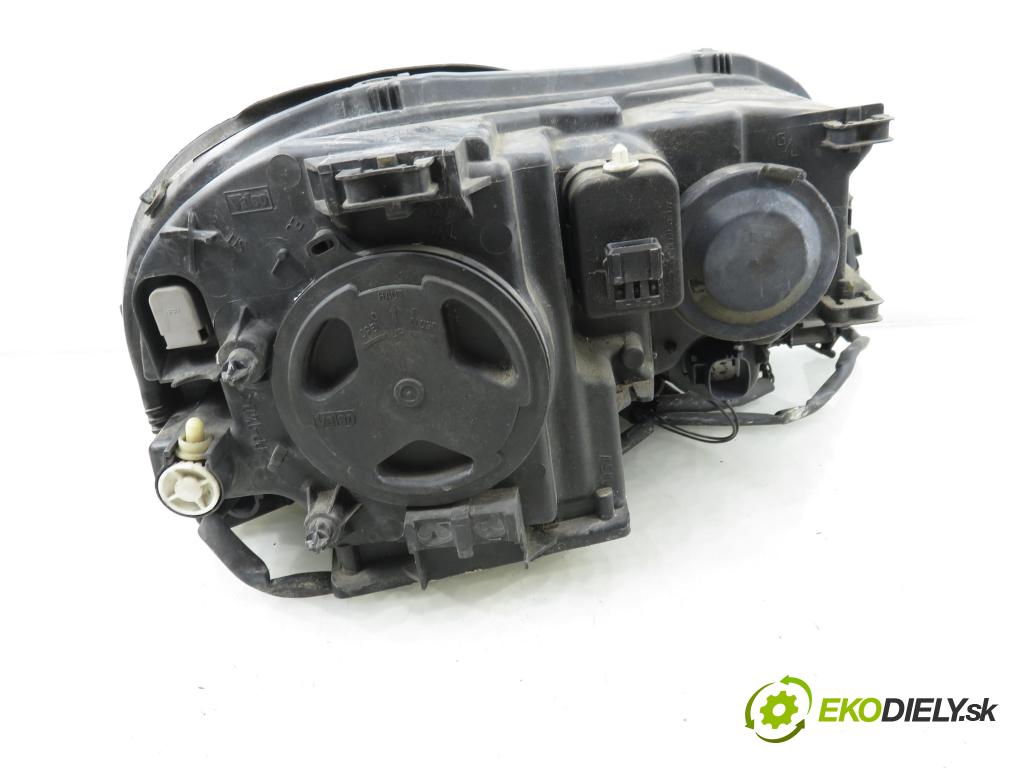 VOLVO XC90 I (275) SUV 2005 200,00 T6 AWD - B 6294 T 2922,00 Svetlo LP 30655909