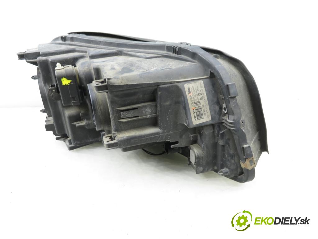 VOLVO XC90 I (275) SUV 2005 200,00 T6 AWD - B 6294 T 2922,00 Svetlo LP 30655909