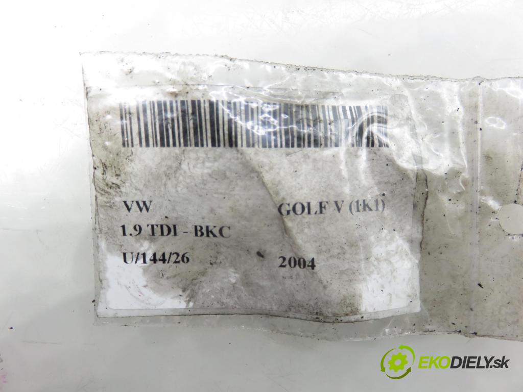VW GOLF V (1K1) HB 2004 77,00 1.9 TDI PD 105 - BKC 1896,00 Vstrekovač 038130073AG ; 0414720215 (Vstrekovač paliva)