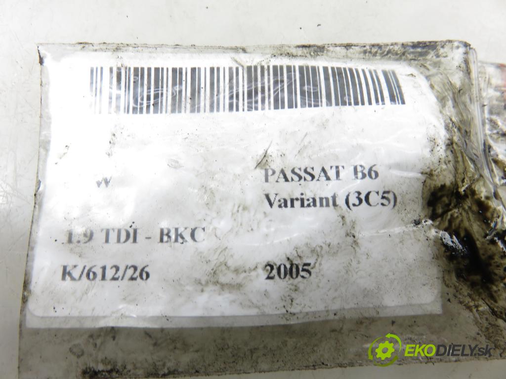 VW PASSAT B6 Variant (3C5) KOMBI 2005 77,00 1.9 TDI - BKC 1896,00 Vstrekovač 038130073AG ; 0414720215 (Vstrekovač paliva)