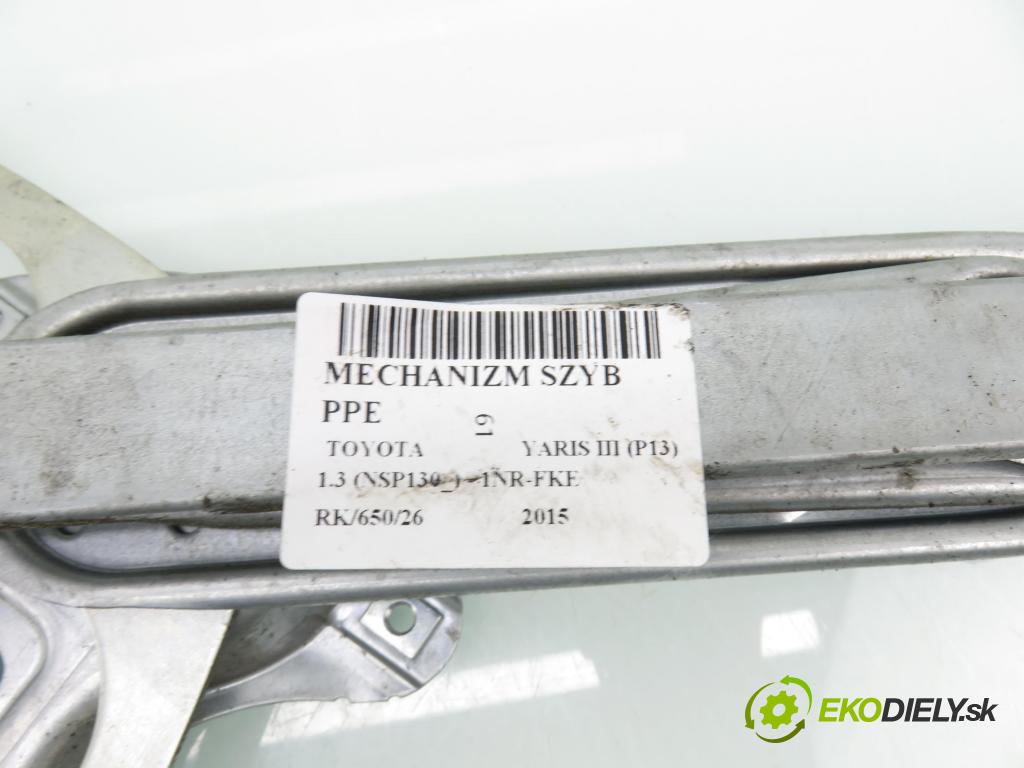 TOYOTA YARIS (_P13_) HB 2015 73,00 1.3 (NSP130_) - 1NR-FKE 1329,00 Mechanizmus okien 857100D100 ; AV2621002331