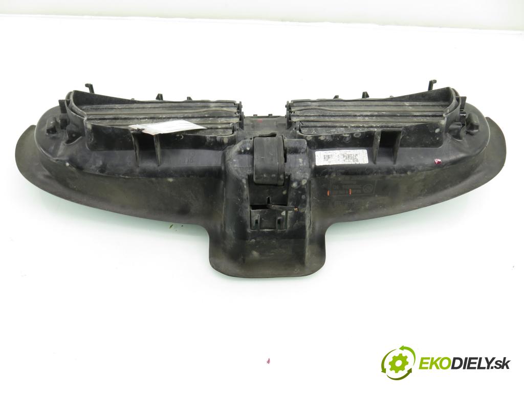 BMW 1 (E81) HB 2007 89,00 116 i 121 - N43 B16 A 1599,00 volant vzduchu 7174450