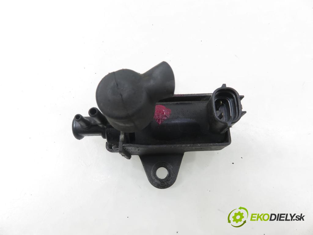 TOYOTA COROLLA Verso (ZER_, ZZE12_, R1_) VAN 2004 85,00 2.0 D-4D (CUR10_) - 1CD-FTV 1995,00 ELEKTROVENTIL: VAKUUM: 2581927050 ; 1397000850