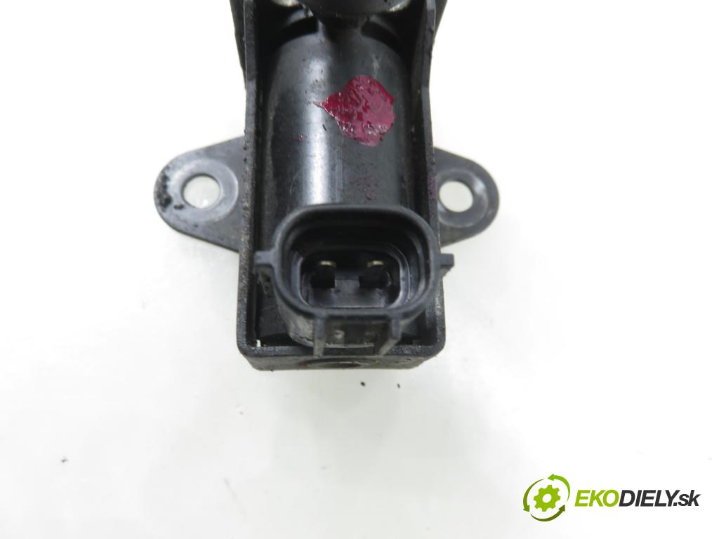 TOYOTA COROLLA Verso (ZER_, ZZE12_, R1_) VAN 2004 85,00 2.0 D-4D (CUR10_) - 1CD-FTV 1995,00 ELEKTROVENTIL: VAKUUM: 2581927050 ; 1397000850