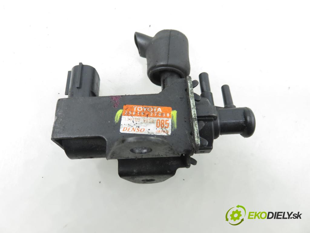 TOYOTA COROLLA Verso (ZER_, ZZE12_, R1_) VAN 2004 85,00 2.0 D-4D (CUR10_) - 1CD-FTV 1995,00 ELEKTROVENTIL: VAKUUM: 2581927050 ; 1397000850