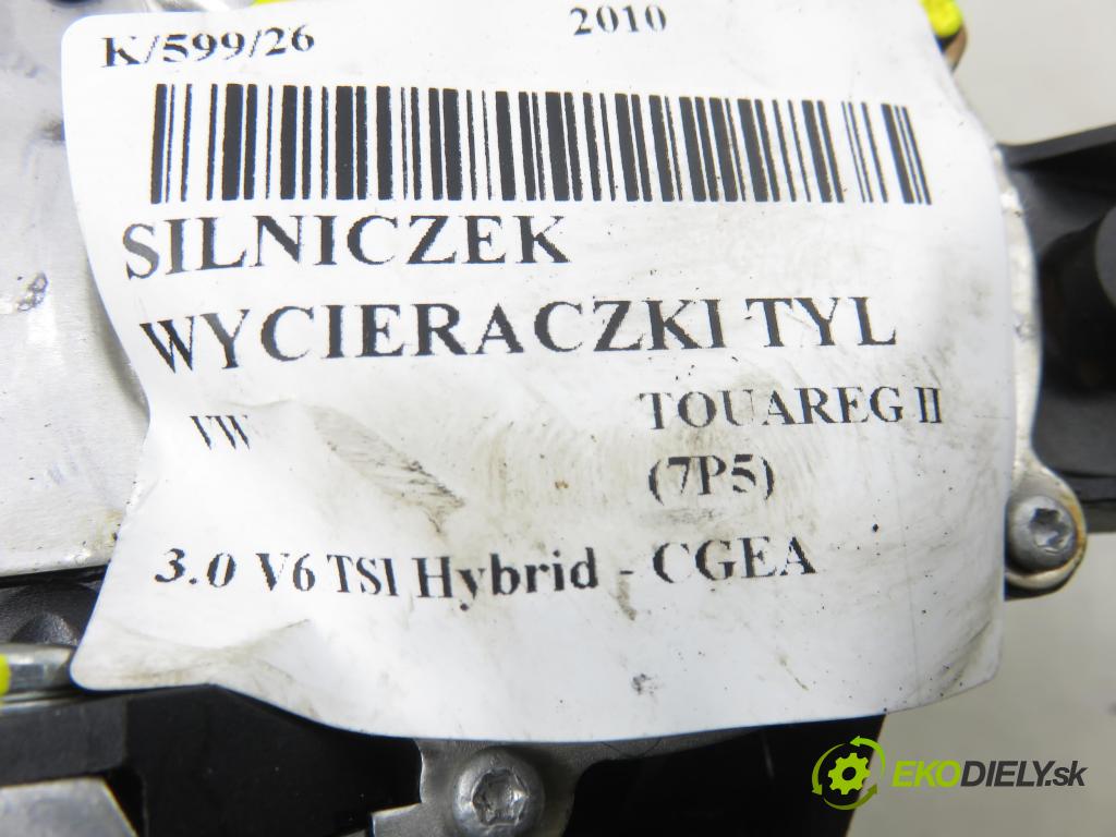 VW TOUAREG (7P5) SUV 2010 245,00 3.0 V6 TSI Hybrid - CGEA 2995,00 motorek stěrače ZADNÍ: 7P6955711