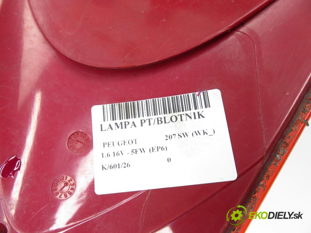 PEUGEOT 207 SW (WK_) KOMBI 2007 88,00 1.6 16V - 5FW (EP6) 1598,00 světlo pravé zadní 9680157980 ; VP7PFX13404A