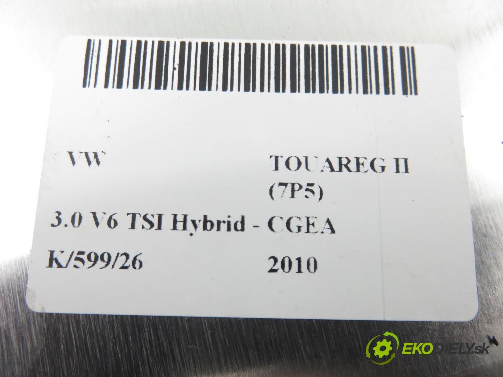 VW TOUAREG (7P5) SUV 2010 245,00 3.0 V6 TSI Hybrid - CGEA 2995,00 řídící jednotka nápravy 7P0907553J