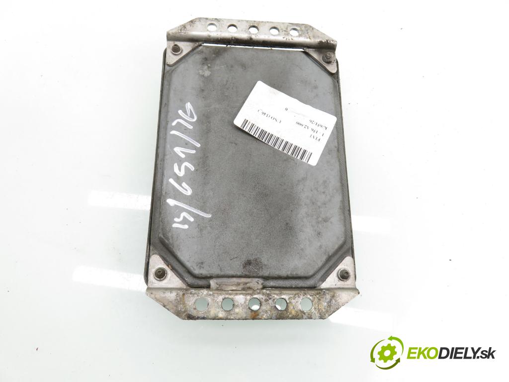 FIAT UNO (146_) HB 1993 42,00 1.0 57-146 C8.000 994,00 Riadiaca jednotka Motor 00465208980 ; 0261204822
