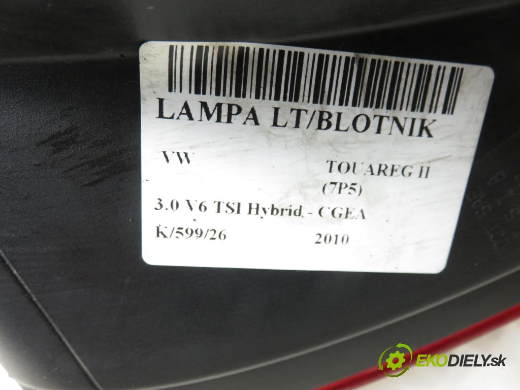 VW TOUAREG (7P5) SUV 2010 245,00 3.0 V6 TSI Hybrid - CGEA 2995,00 Svetlo ľavé zadné 7P6945095F