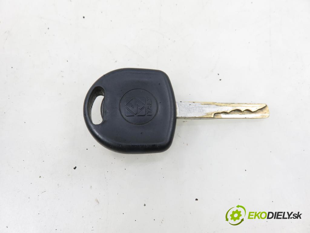 OPEL OMEGA B Kombi (V94) KOMBI 1997 100,00 2.0 16V - X 20 XEV 1998,00 spinačka 26034041 ; 26034040 (Spínacia skrinka)