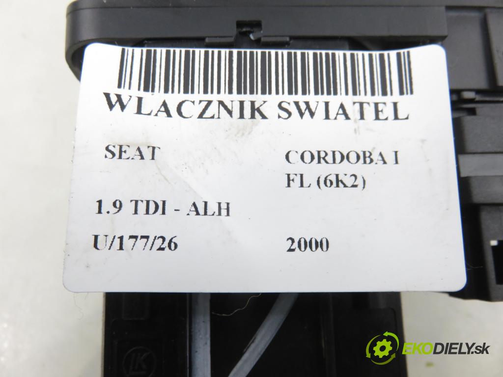 SEAT CORDOBA (6K2) SEDAN 2000 66,00 1.9 TDI - ALH 1896,00 přepínač světla 6K1941531AK