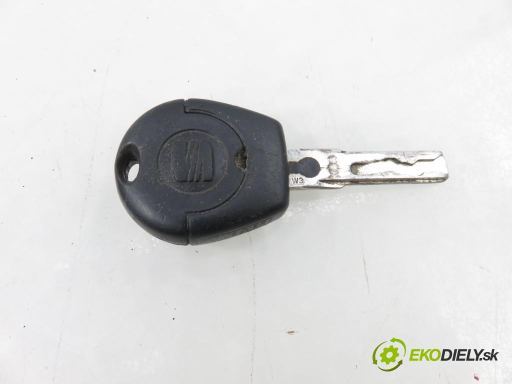 SEAT CORDOBA (6L2) SEDAN 2003 47,00 1.9 SDI - ASY 1896,00 spínačka 4B0905851C (Spínací skříňka)