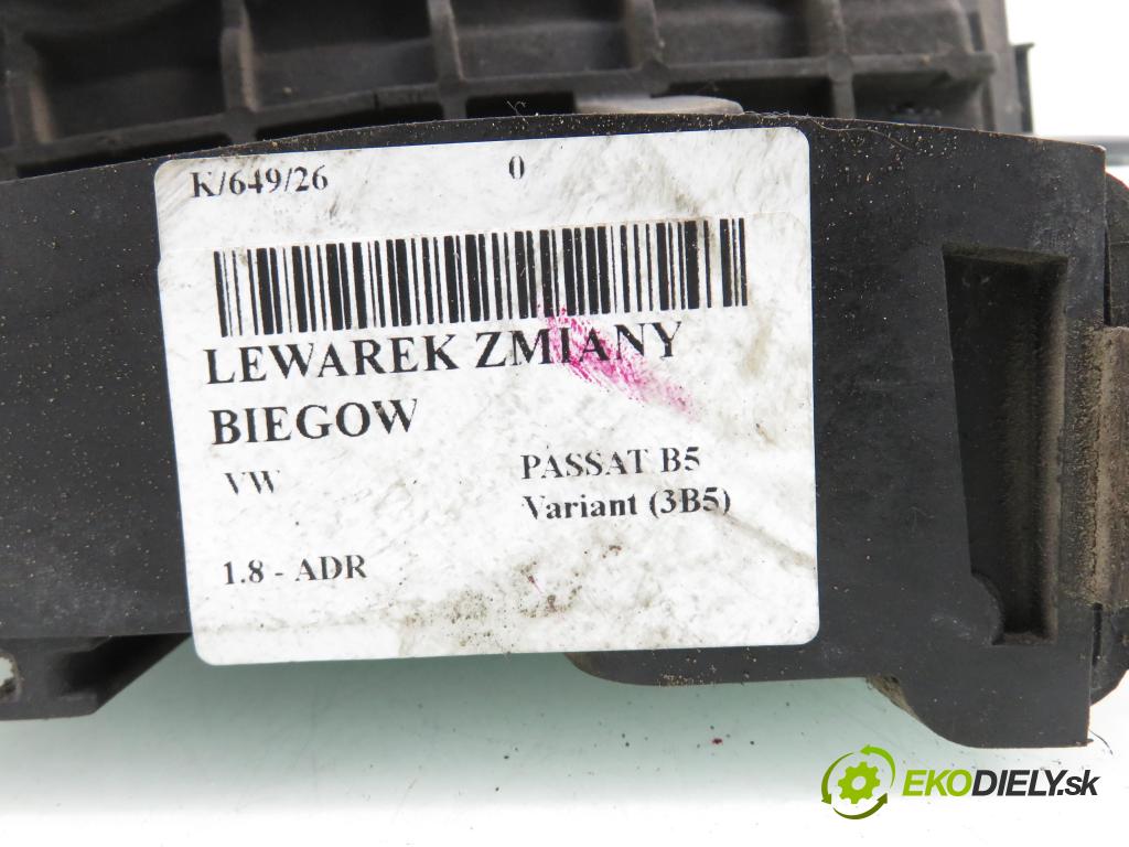 VW PASSAT B5 Variant (3B5) KOMBI 1999 92,00 1.8 20V 125 - ADR 1781,00 ZVEDÁK: 3B1713111G