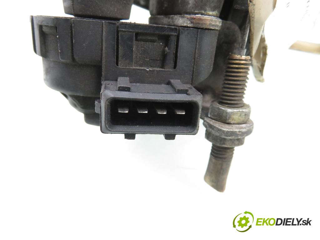 FIAT UNO (146_) HB 1993 42,00 1.0 57-146 C8.000 994,00 vstřik 0438201504 ; 0132008600