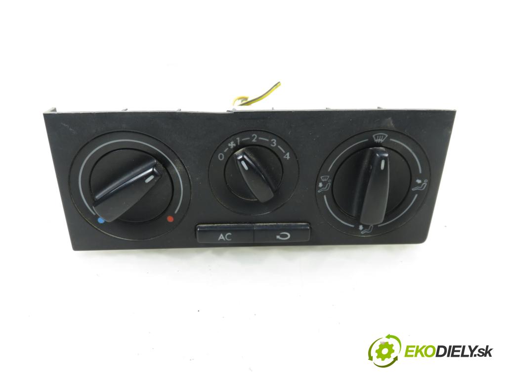 VW TRANSPORTER IV Autobus (70XB, 70XC, 7DB, 7DW, 7DK) BUS 1997 75,00 2.5 TDI 102 - ACV 2461,00 Panel kúrenia KLIMATIZACE: 7D1820045E