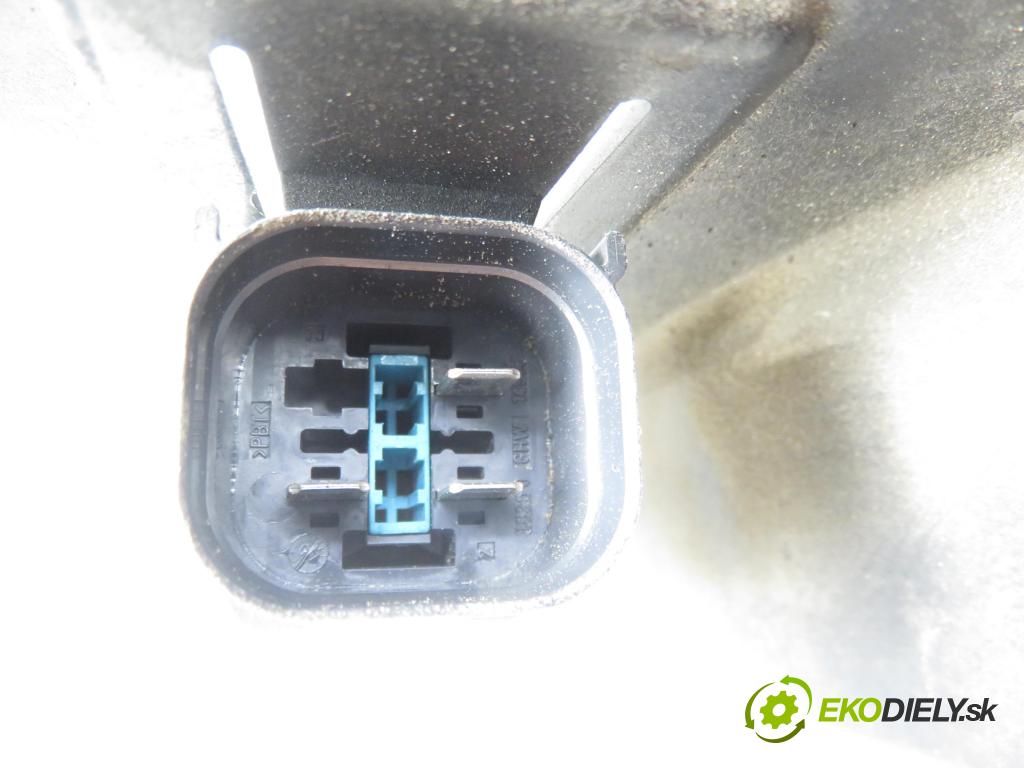 BMW 1 (E81) HB 2007 89,00 116 i 121 - N43 B16 A 1599,00 ventilátor chladič PODNEBÍ / VODA 7561711 ; 7563259 ; 1137328144