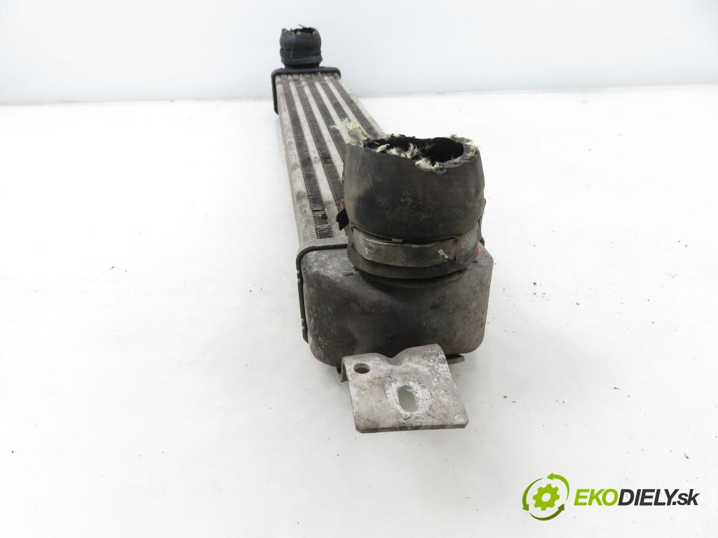OPEL MERIVA A nadwozie wielkoprzestrzenne (MPV) (X03) HB 2004 74,00 1.7 CDTI 100 - Z 17 DTH 1686,00 chladič intercooler