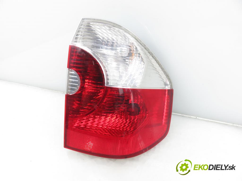 BMW X3 (E83) SUV 2005 110,00 2.0 i - N46 B20 B 1995,00 světlo pravé zadní 6990170