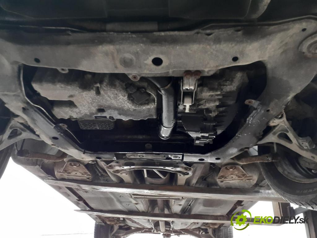 VOLVO V70 II SW (285) KOMBI 2007 136,00 2.4 D5 - D 5244 T4 2400,00 Prevodovka MANUALNA 666R7002BC
