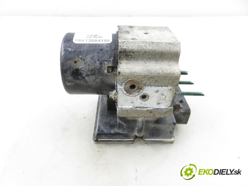 RENAULT MASTER II Skrzynia (FD) FURGON 2004 66,00 2.2 dCI 90 - G9T 750 2188,00 pumpa ABS 54084698C ; 13664106 (Pumpa ABS)