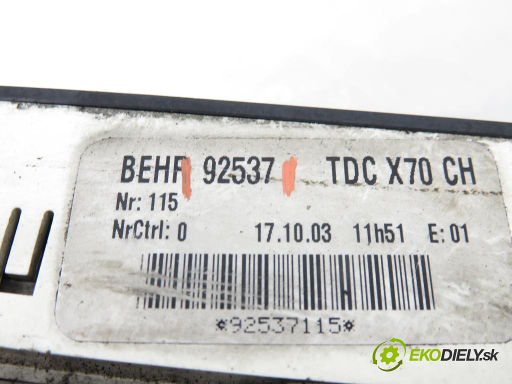 RENAULT MASTER II Skrzynia (FD) FURGON 2004 66,00 2.2 dCI 90 - G9T 750 2188,00 Panel topení 92537