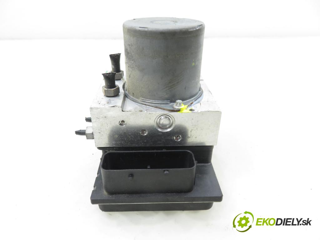 BMW X3 (E83) SUV 2005 110,00 2.0 i - N46 B20 B 1995,00 Pumpa ABS 0265950318 ; 3424682 (Pumpa ABS)